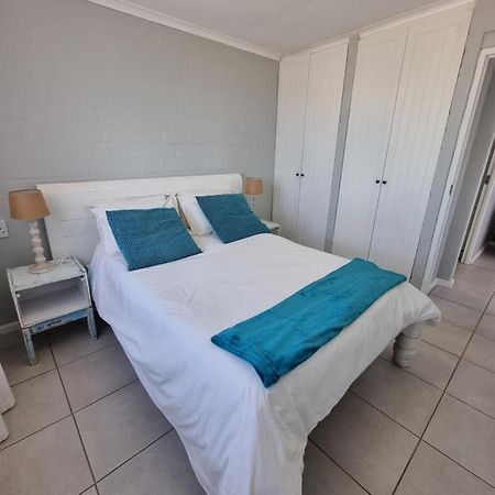 Rustic Hill Langebaan Exterior foto